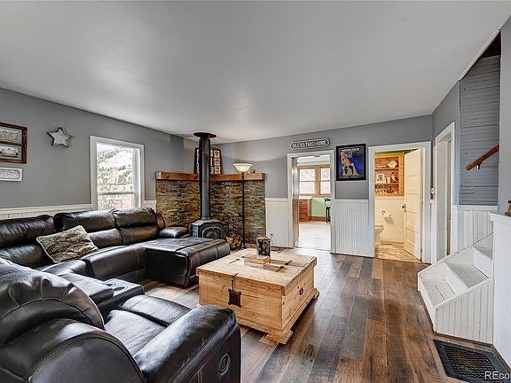 4th image of 292 E Park Avenue