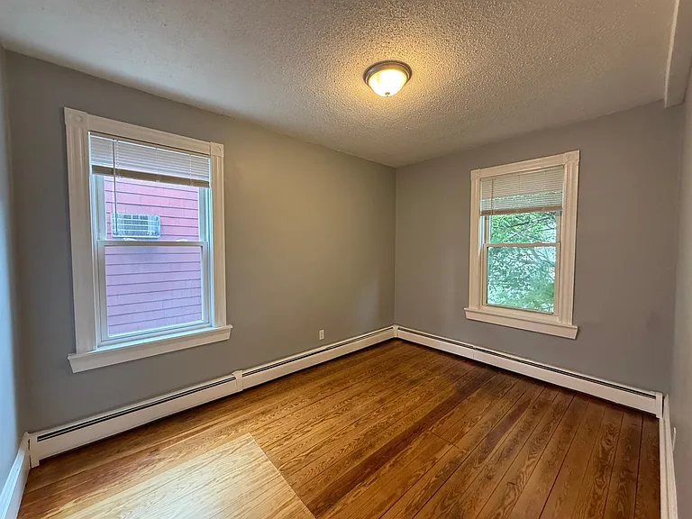 36 Plymouth St #2 — Photo 7