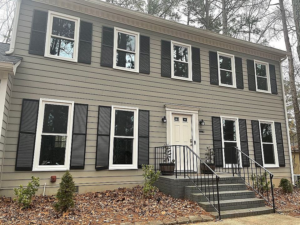 2nd image of 421 New Hope Rd