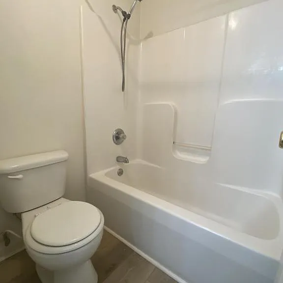 225 Tree Line Dr — Photo 12