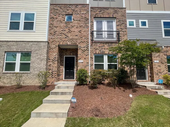 313 King Closer Dr, Cary, NC 27519