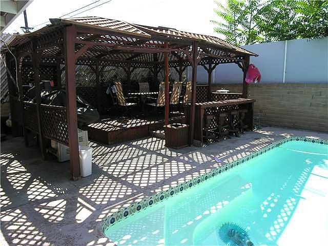 2nd image of 731 Bestview Dr