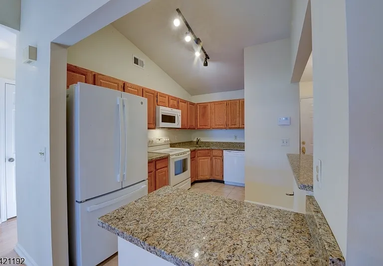220 Alexandria Way — Photo 9
