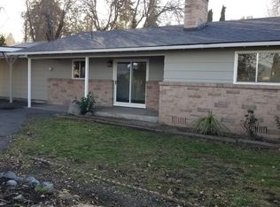 2829 W Main St, Medford, OR 97501