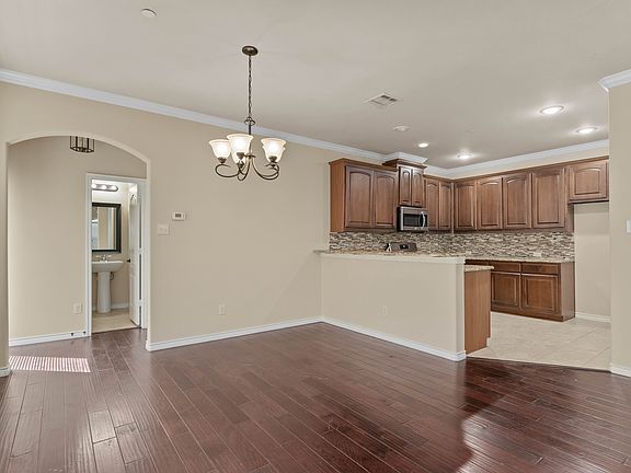 4th image of 4213 Kiowa Dr
