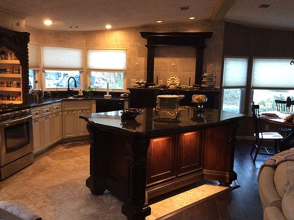 Kitchen with island