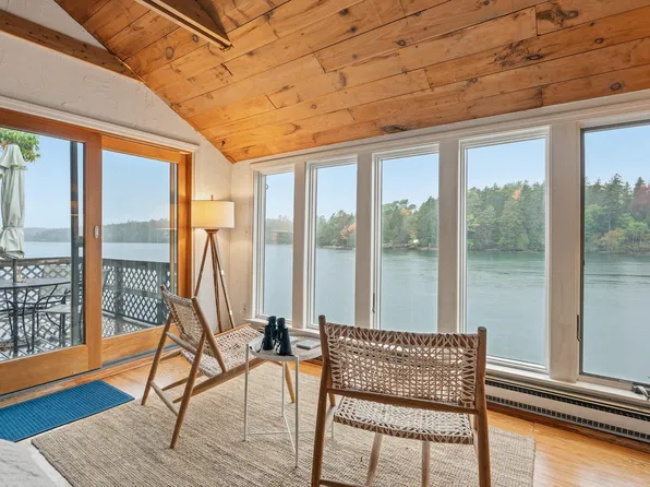 24 Seal Ledge Lane, Harpswell, ME 04079