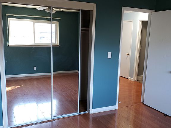 3rd image of 819 Teresi Ct