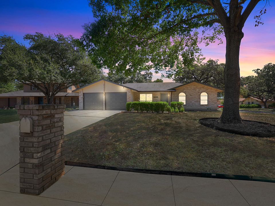 1st image of 15402 Airole Way
