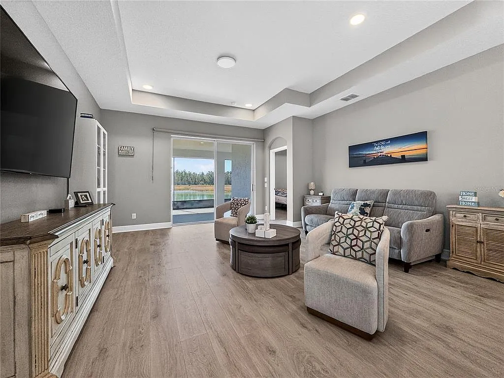 Building Photo - 1673 Suttonset Trl