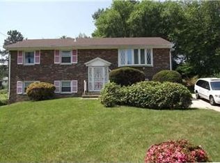 7705 Ashdale Rd, Capitol Heights, MD 20743