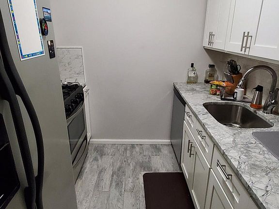 2nd image of 1973 Mapes Ave Floor 2
