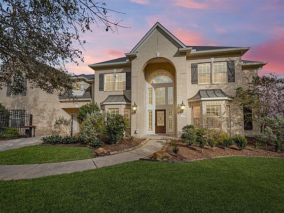 5th image of 1860 Lake Landing Dr