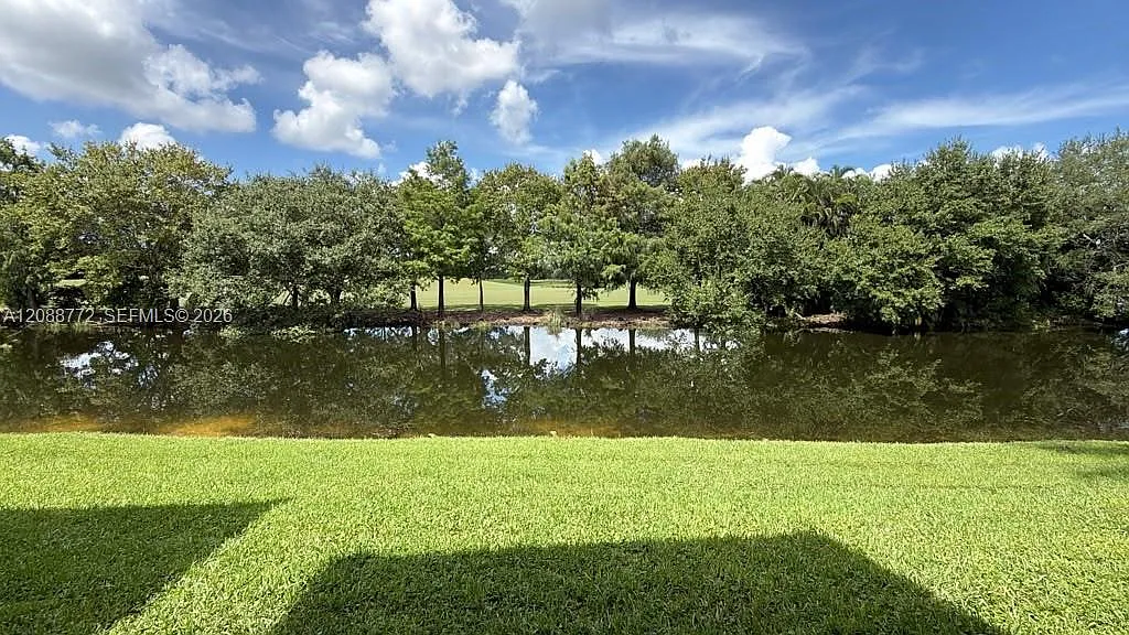 Isles At Lago Mar Condo — Photo 3