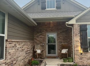 17435 Winchester Ln, Newalla, OK 74857