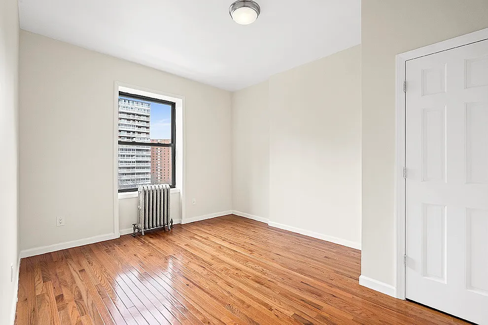 530 West 123rd Street — Photo 2