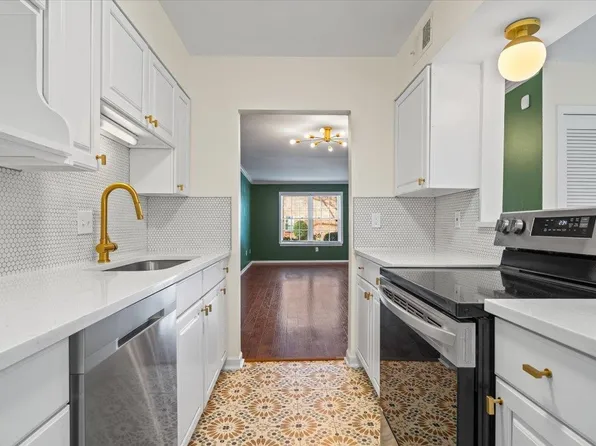 533 Peabody Sq #533, Memphis, TN 38104