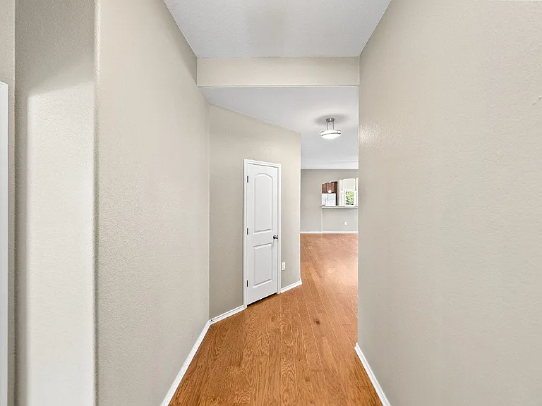 6097 Heron Dr — Photo 3