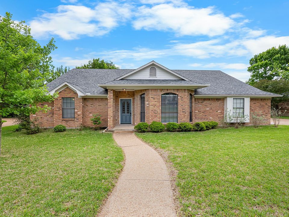 1st image of 1208 Dendron Dr