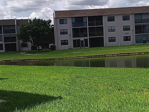 3rd image of 10145 Sunrise Lakes Boulevard #405