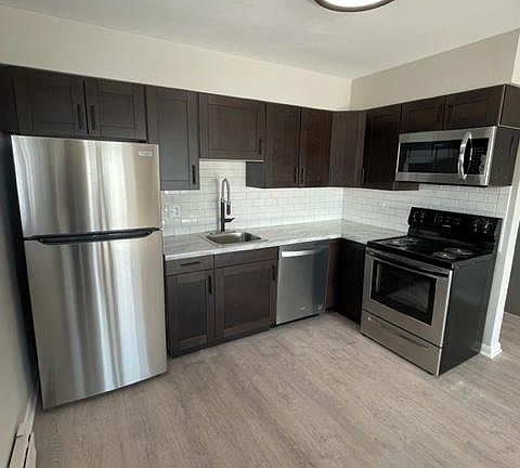 2nd image of 1814 Aberg Ave #3
