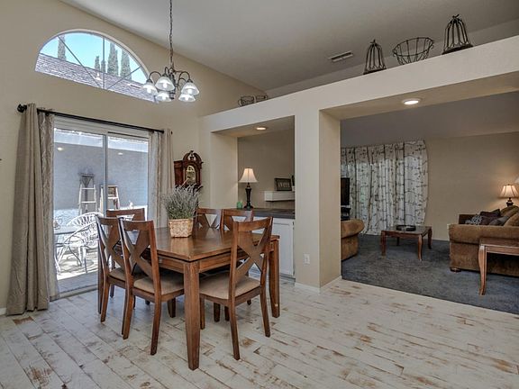 3rd image of 7295 Rush River Dr