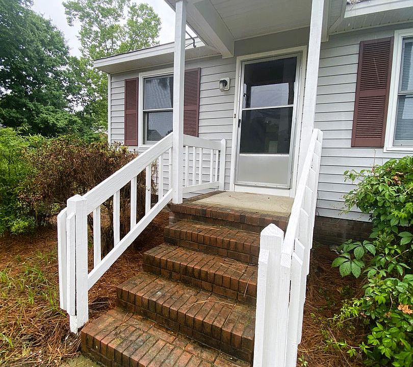 1st image of 119 Harper St #A