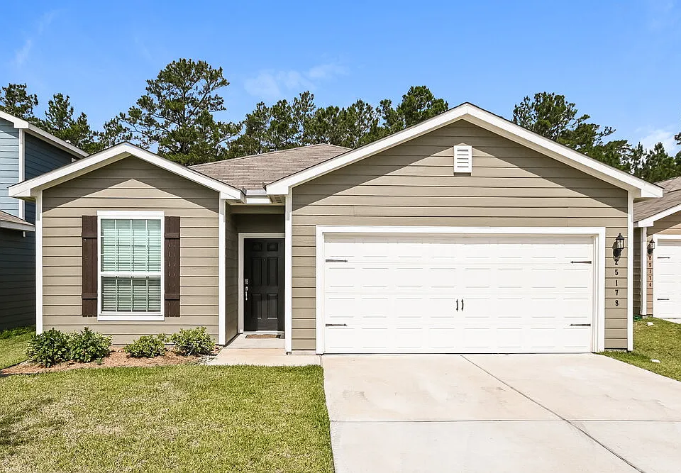 25178 Dickens Dr