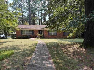 910 Sunnyhill St, Searcy, AR 72143