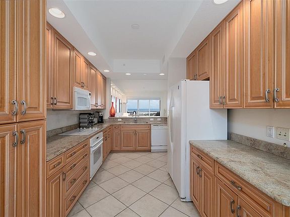 5th image of 250 MINORCA BEACH WAY #603