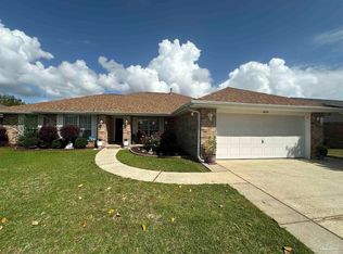 4806 Oscar Ln, Pace, FL 32571