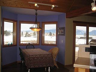 5th image of 1001 Park Ln