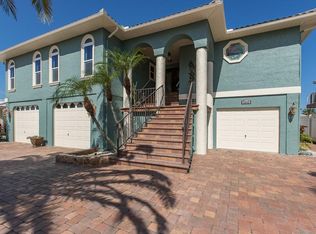 5049 Southshore Dr, New Pt Richey, FL 34652