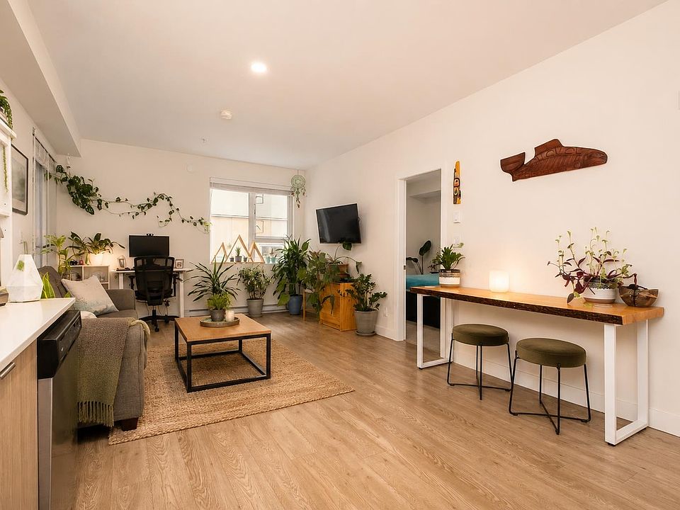 1st image of 37881 Cleveland Ave #302