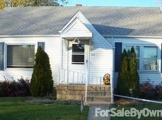 306 E Columbia St, Danvers, IL 61732