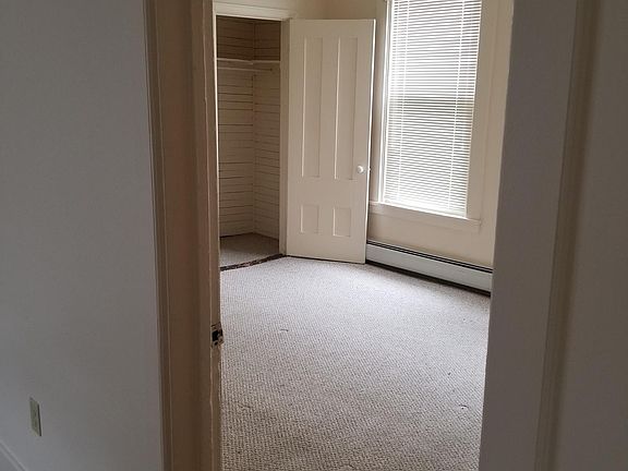 4th image of 187 Essex St #4