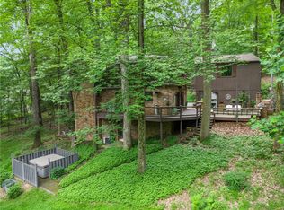 150 Buckwheat Dr, Gibsonia, PA 15044