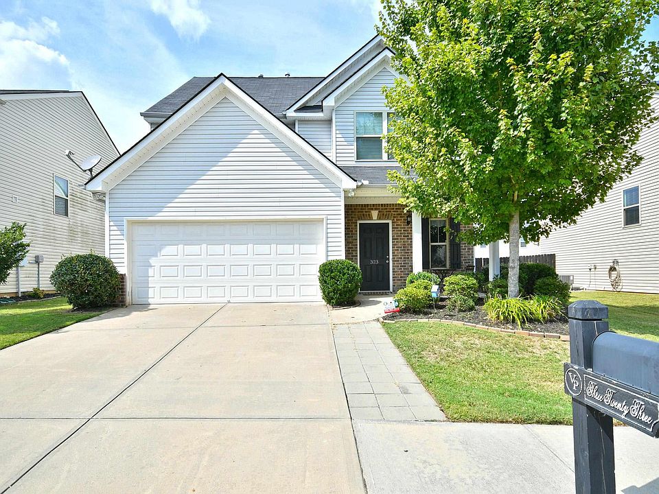 1st image of 323 Barrett Chase Dr