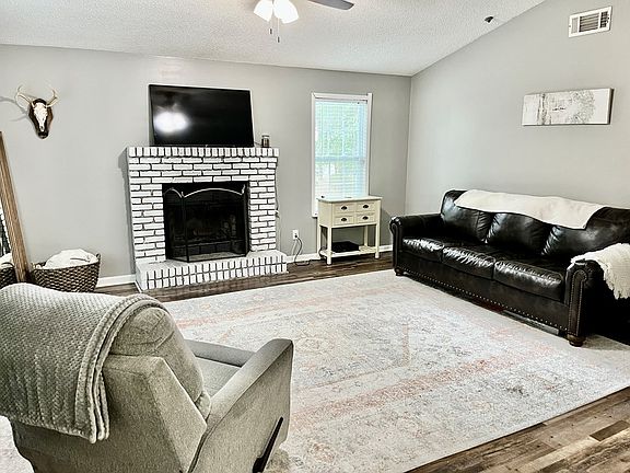 5th image of 2092 S Sherwood Dr #D30