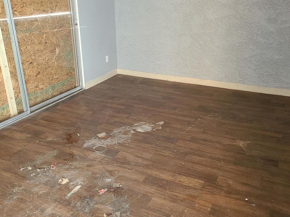 2nd image of 3421 W Dunlap Ave #265
