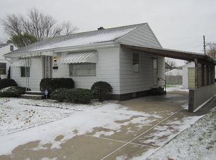 216 N Gladstone Ave, South Bend, IN 46619