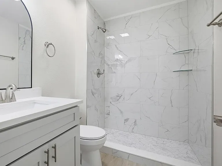 4224 N Star Ave — Photo 4
