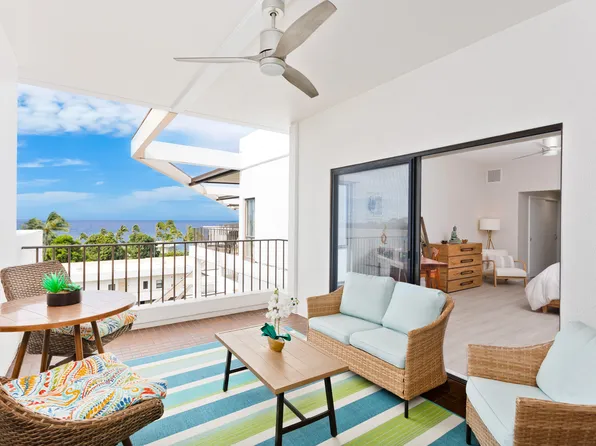 75-6040 Alii Dr #704, Kailua Kona, HI 96740