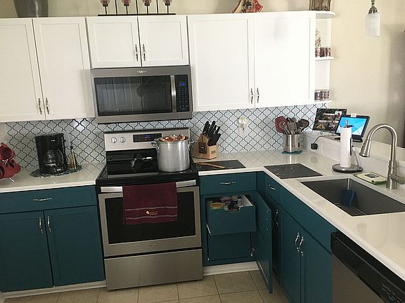 3rd image of 3323 Steinbeck Pl
