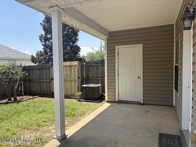 13542 Laurel Oaks Ln — Photo 21