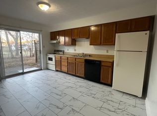 830 Locust St APT 1, Stephens City, VA 22655