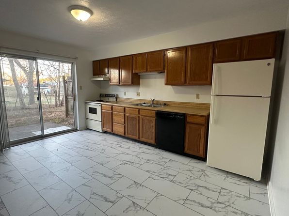 820 Locust St APT 1