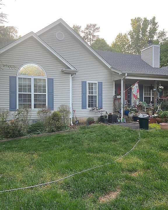 Country living at Resort Cir