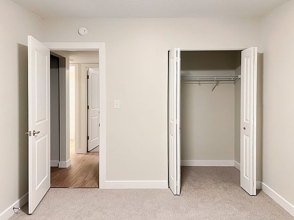 4th image of 1515 Kirby Ave W #1512-11