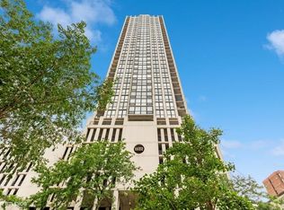 1122 N Clark St APT 2003, Chicago, IL 60610